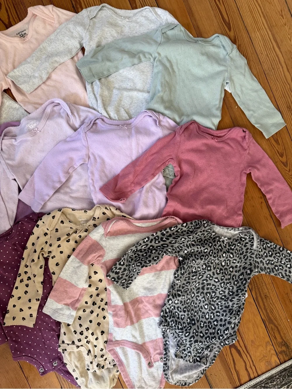 Carter’s 12M Long Sleeve Bodysuit Lot 12 Pc + Free Christmas Pajamas